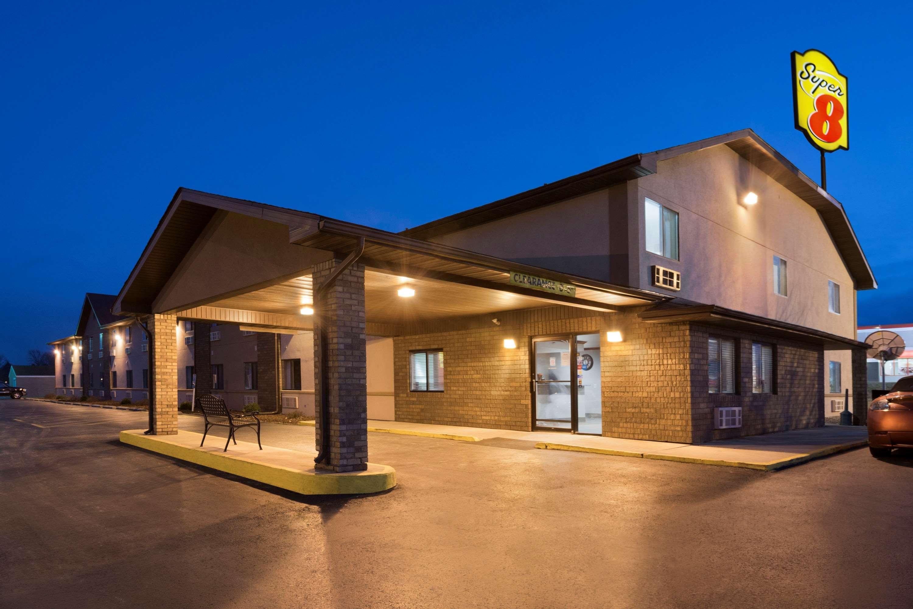 Super 8 By Wyndham Rantoul Ξενοδοχείο Εξωτερικό φωτογραφία